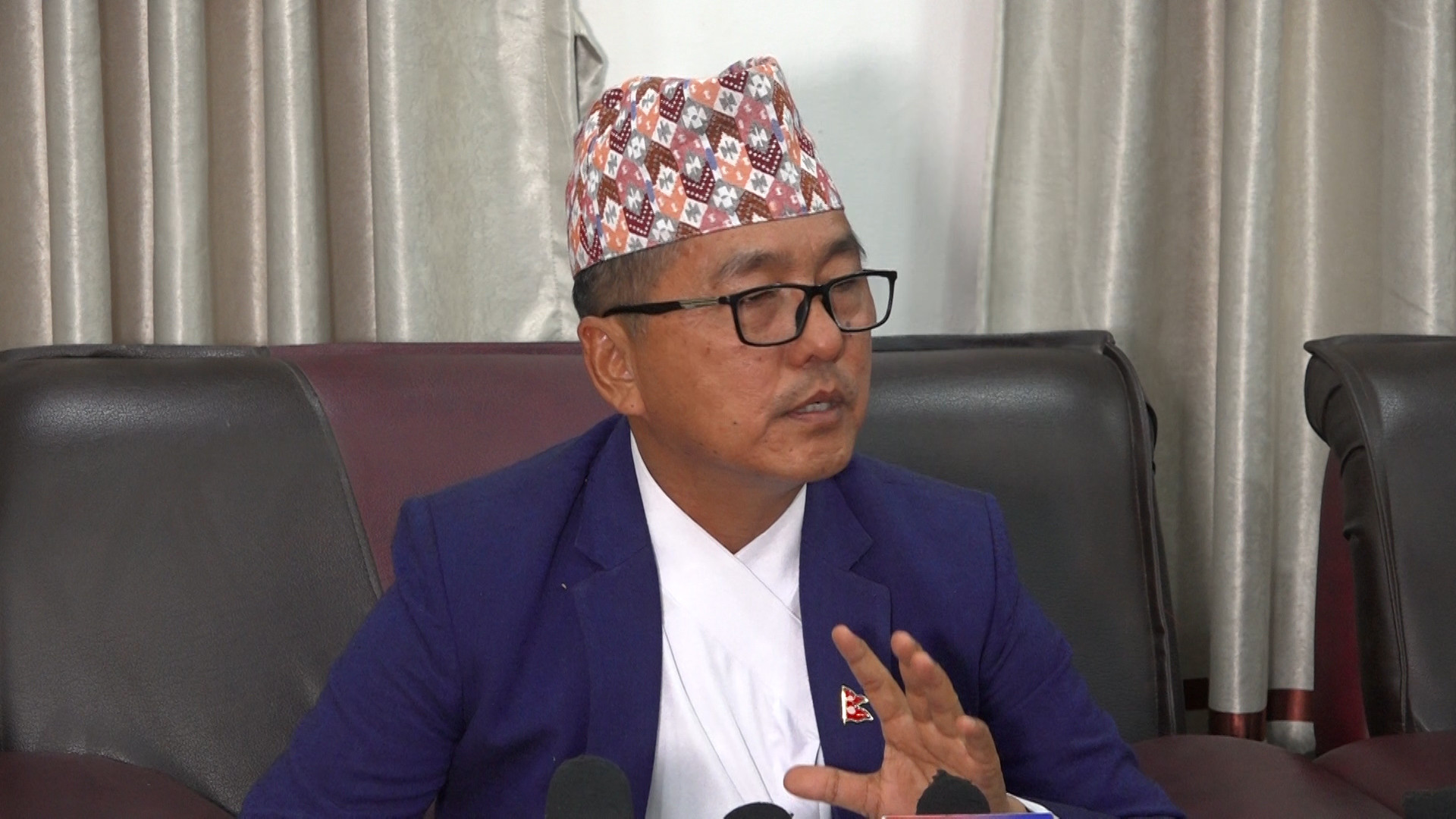 राजेन्द्र लिङ्देनको आरोप- विदेशीको दबाबमा प्रधानमन्त्री प्रचण्डले सत्ता समीकरण परिवर्तन गर्दै हिँड्छन्